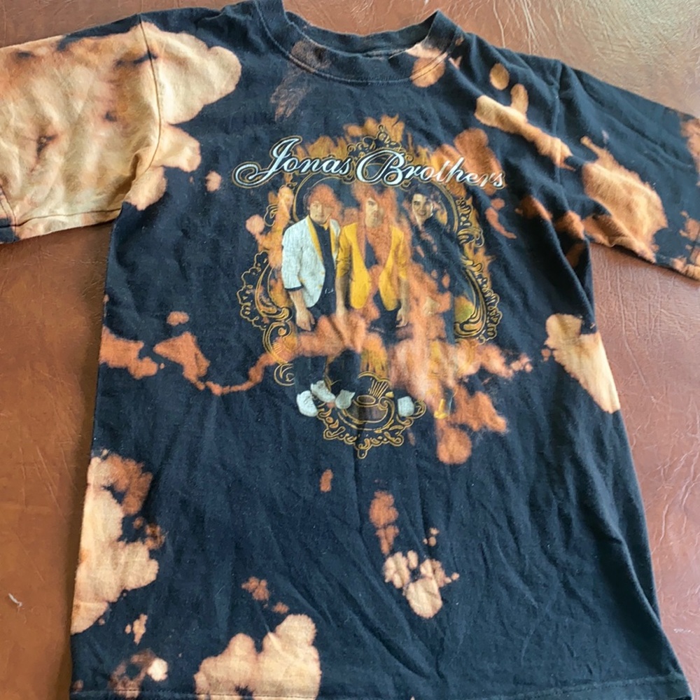 Jonas Brothers T-shirt